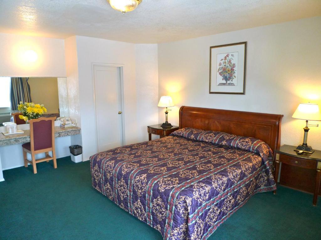 Budget Inn Morgan Hill Δωμάτιο φωτογραφία