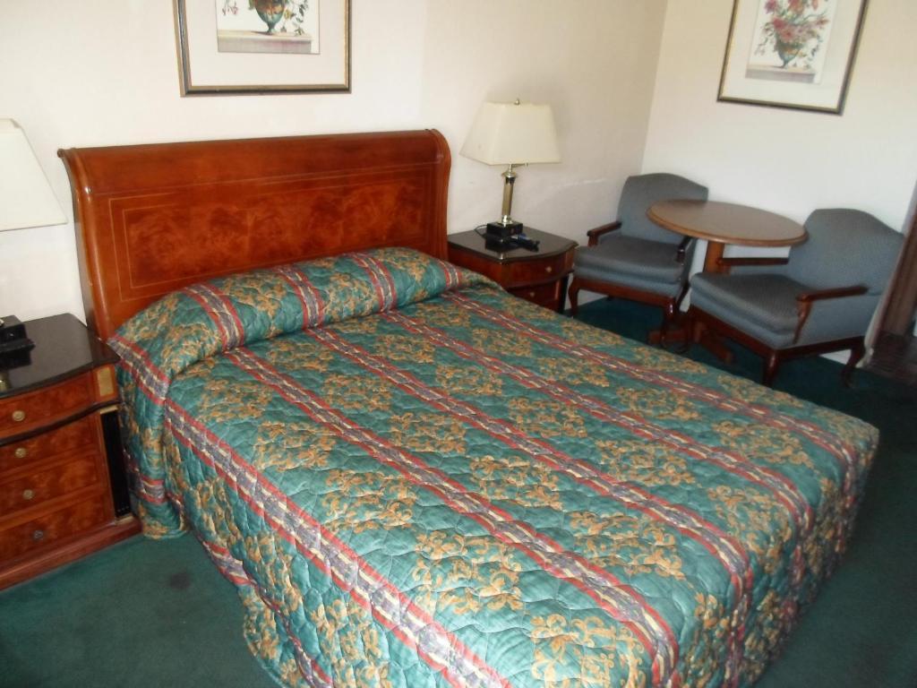 Budget Inn Morgan Hill Δωμάτιο φωτογραφία